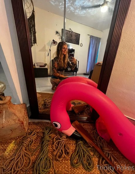 Trinity Eclectic OnlyFans Leaks