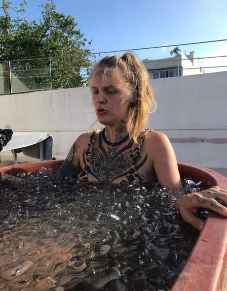 Trinity Eclectic Nackt OnlyFans