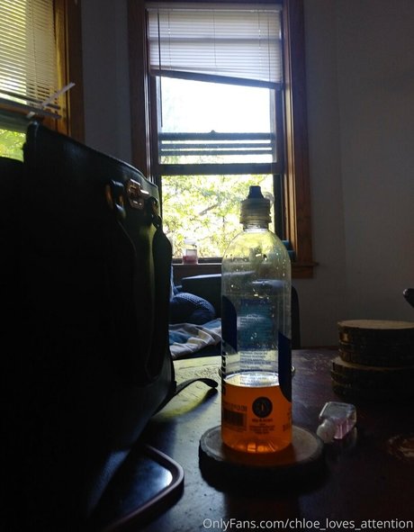 chloe loves attention OnlyFans