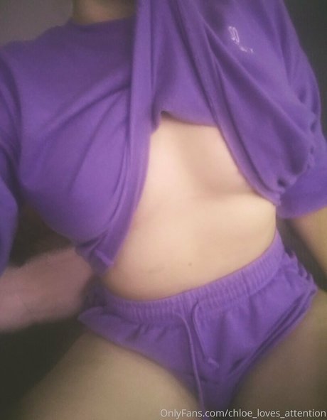 chloe loves attention Gratis OnlyFans Inhalte