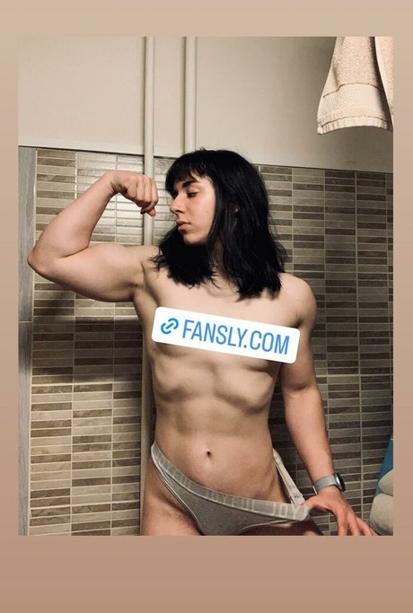 courtney01 OnlyFans explizite Inhalte
