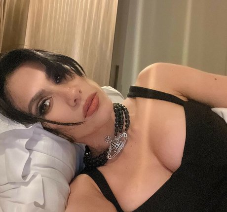 Cristina Valenzuela Nackt auf OnlyFans