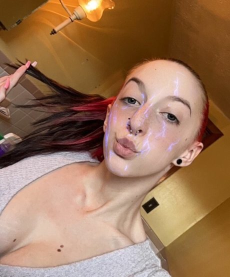 FrontDeskLady OnlyFans Pornografie