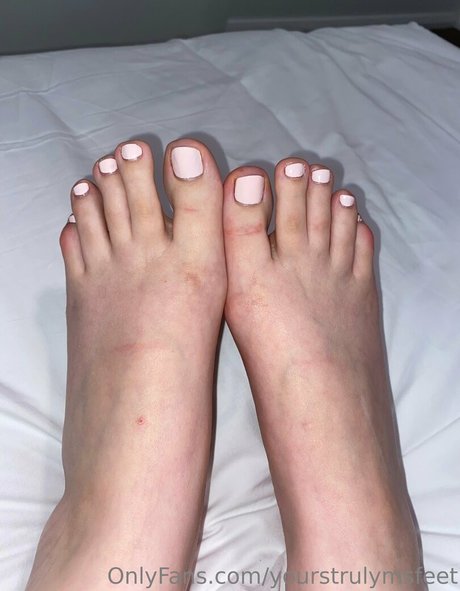 yourstrulymsfeet OnlyFans Fotos