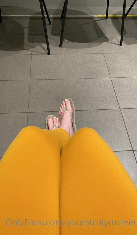 yourstrulymsfeet Leak von OnlyFans Pornografie