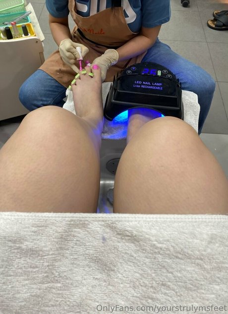 yourstrulymsfeet OnlyFans Bilder