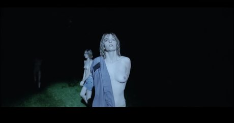 Maya Hawke Nacktbilder-Leaks von OnlyFans