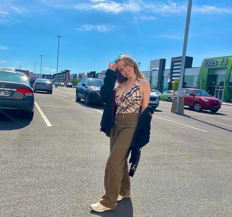 Emily Kyte Gratis OnlyFans