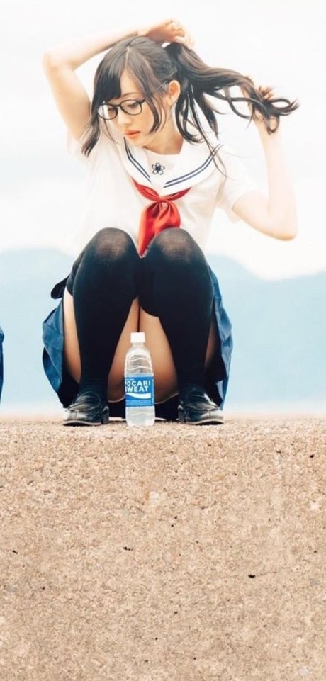 flache onlyfans schöner Porno Bild