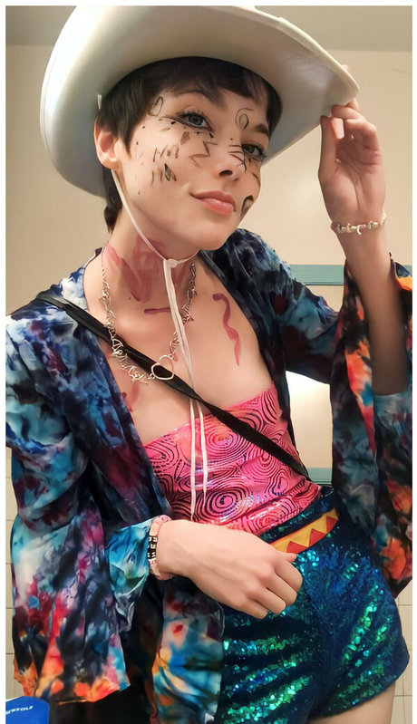 punksmutt OnlyFans Bilder nackt