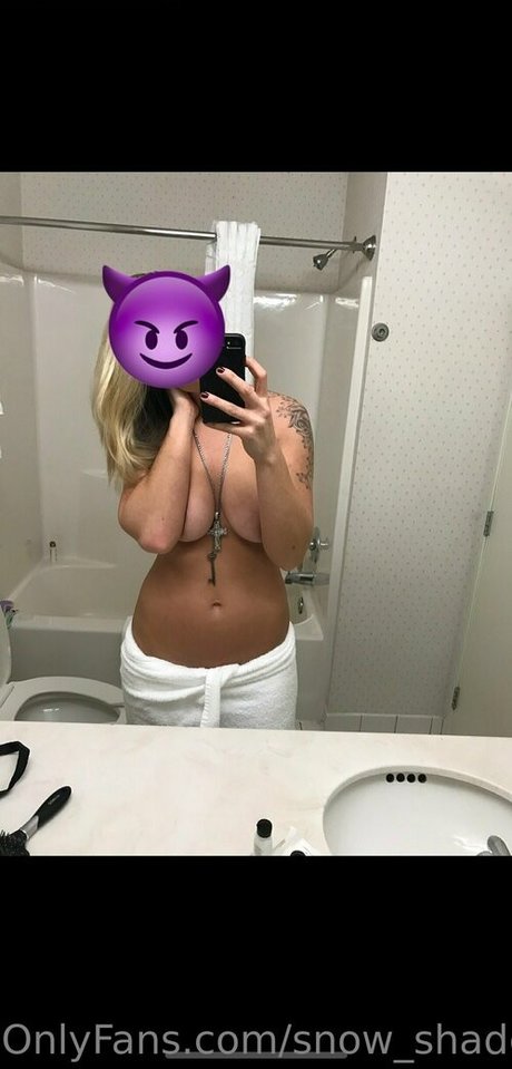 snow shadow28 OnlyFans Sextape geleakt