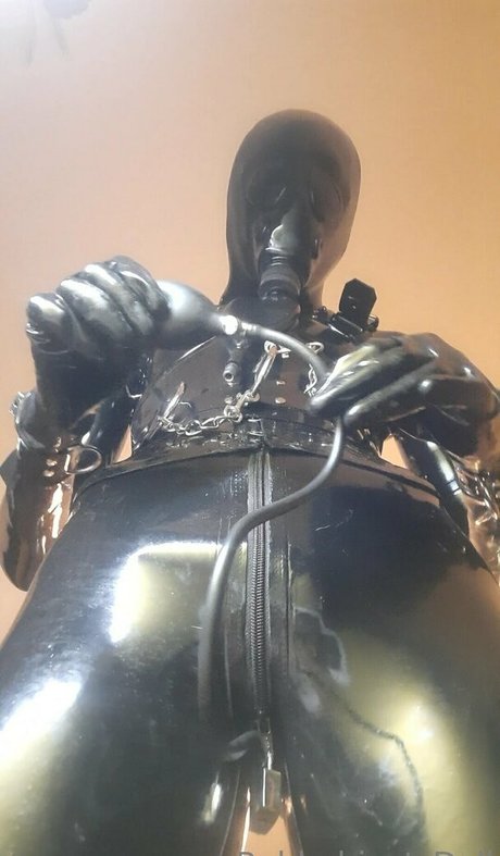 rubbobject doll Kostenlose OnlyFans-Inhalte