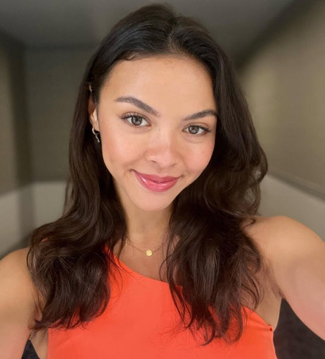 Vanessa Bauer OnlyFans Leaj