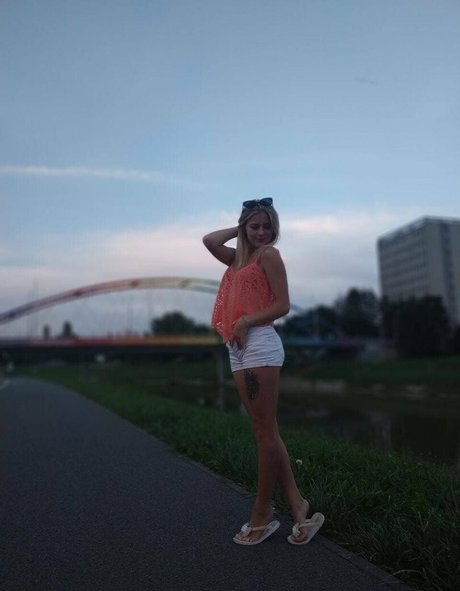 a tendergirl vialeti OnlyFans nackt