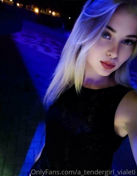 a tendergirl vialeti OnlyFans-Leak