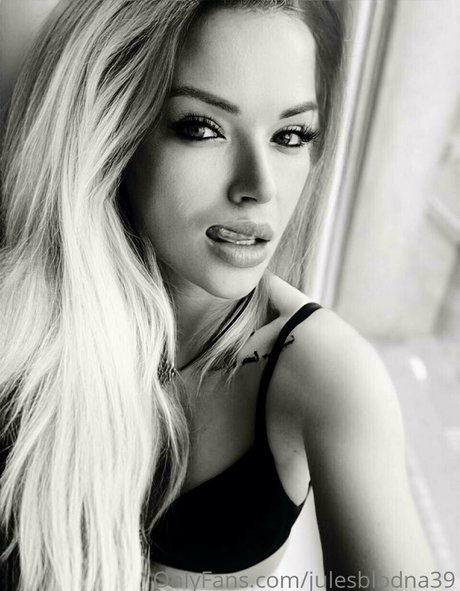 Julesblodna39 OnlyFans geleakt