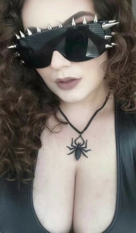 Earth2Chii OnlyFans X