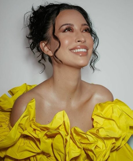 Christian Serratos Nacktbilder geleakt OnlyFans geleakt