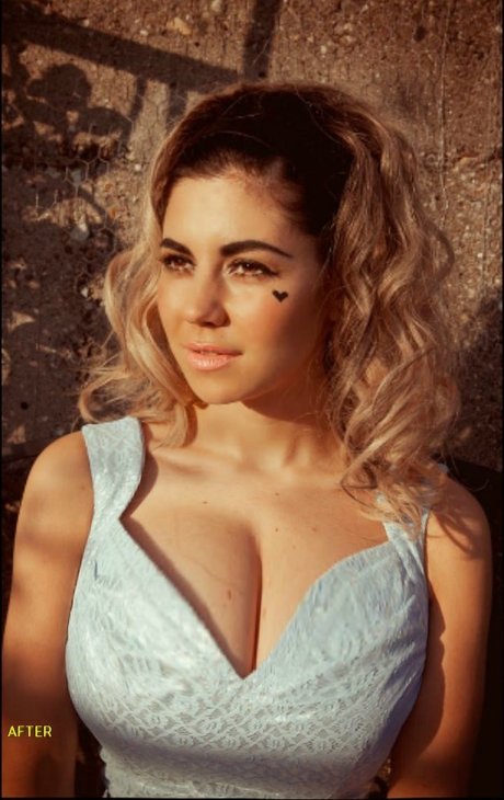 Marina Diamandis OnlyFans Fotos