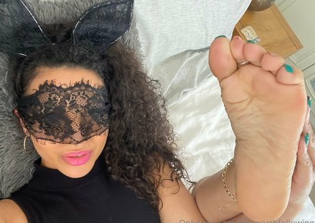 feetworthfollowing Leak von OnlyFans-Inhalten