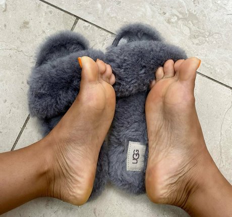 feetworthfollowing OnlyFans Sex geleakt