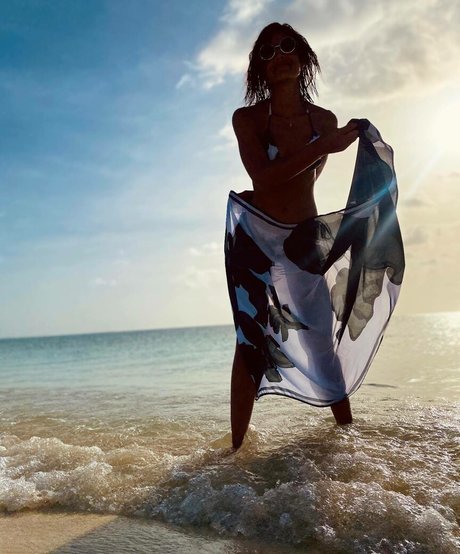 große titten blondine nur fans sexy nackt Porträt