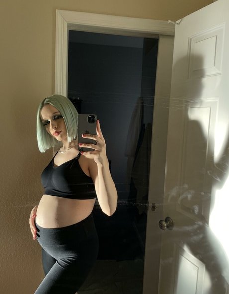 Peachy Shea Geleakte OnlyFans-Inhalte