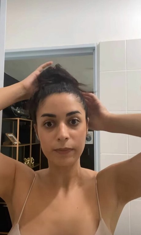 Shirin Azami Nacktbilder geleakt OnlyFans geleakt