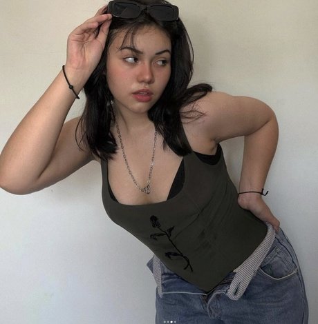 Jazzy Rosie OnlyFans nackt