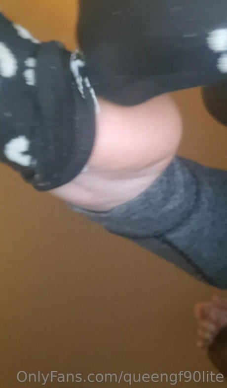 queengf90lite Brüste OnlyFans