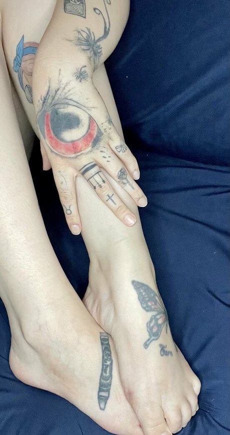 mikkistorm OnlyFans-Model