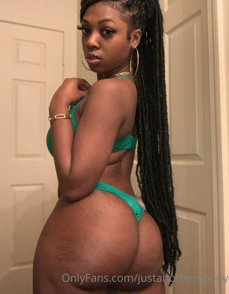 justanotherebony OnlyFans Leak