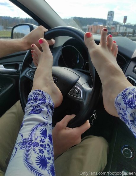 footjobsqueen OnlyFans geleakte Brüste