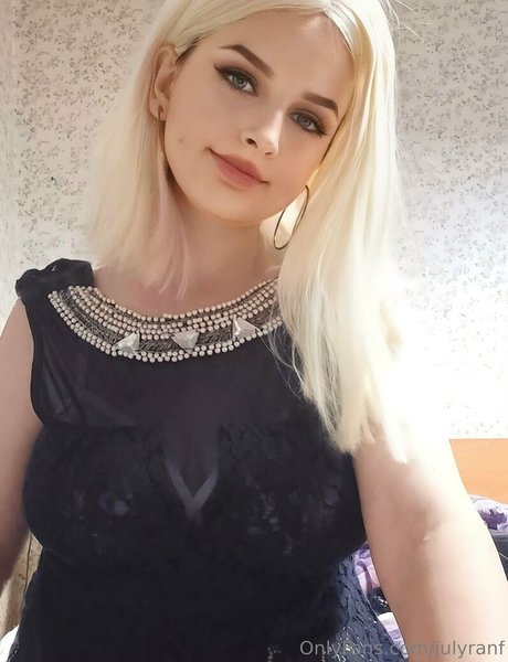julyranf Kostenlose OnlyFans-Inhalte