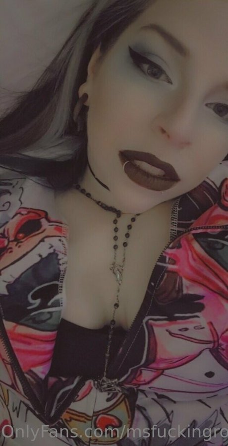 msfuckingrogue Leaked OnlyFans Sextape