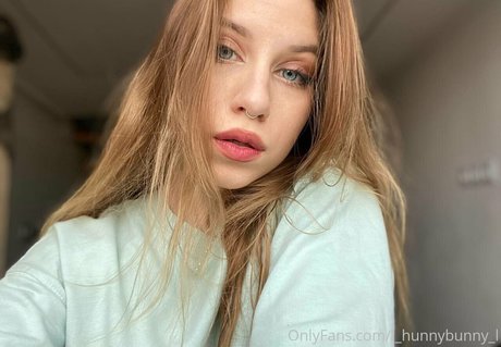 l hunnybunny l OnlyFans Sextape