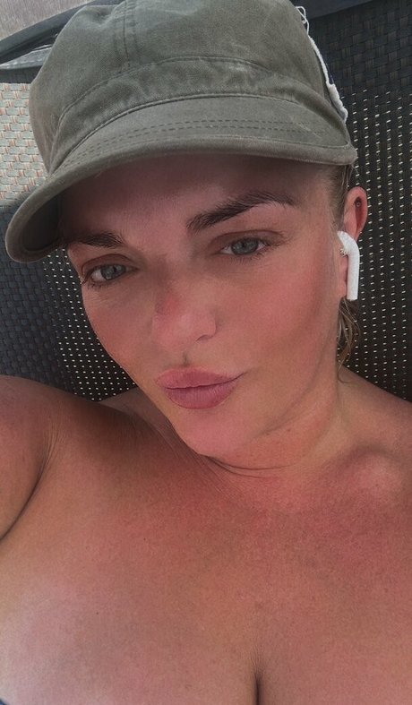 Slutforblack Nacktbilder geleakt