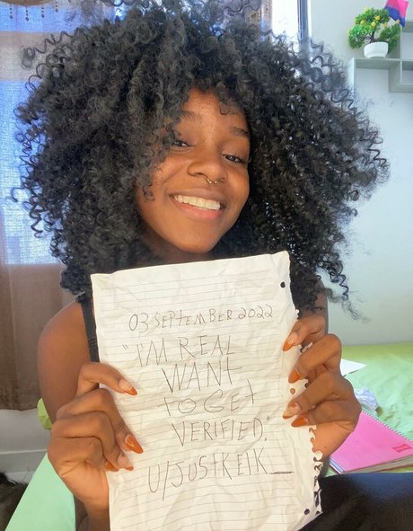 justkeik OnlyFans-Leaks