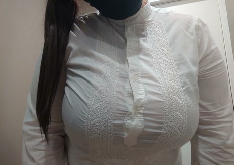 Lady McBosom Kostenlose OnlyFans-Pornos
