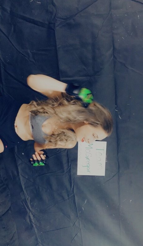 leeshalynne OnlyFans Arsch Leak