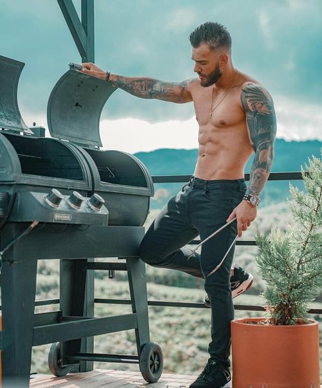 olivercolt Bilder OnlyFans