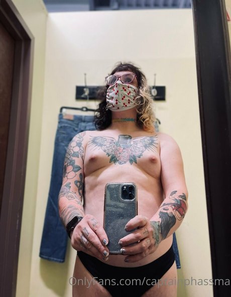 captainphassma OnlyFans Bilder