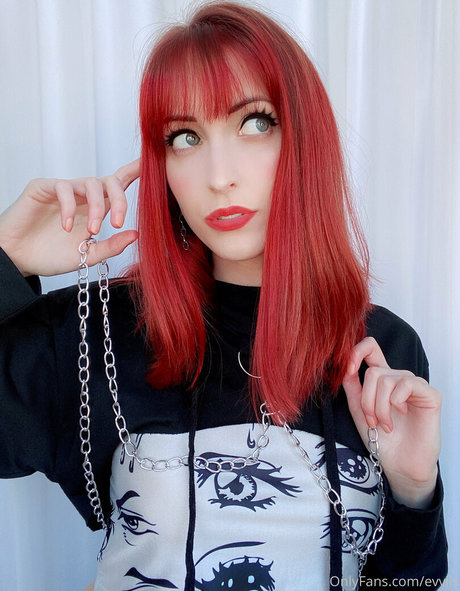 evvils OnlyFans Modelfoto