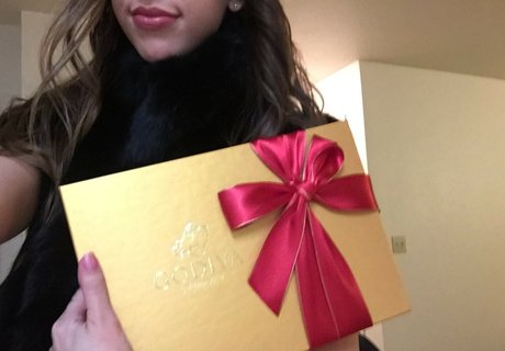 JackieMButler OnlyFans Striptease