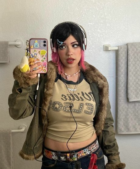 Tamakid Brüste OnlyFans