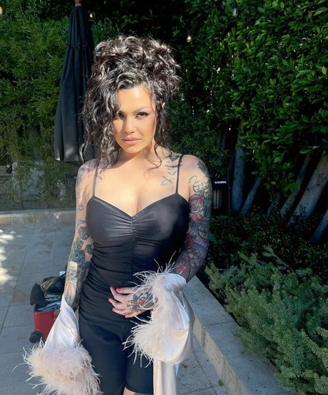 Baileysarian OnlyFans Inhalte