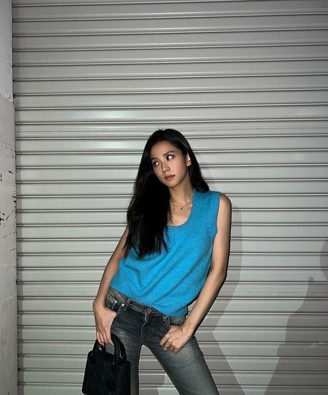 asiatische schlampe onlyfans Pornografie Bild