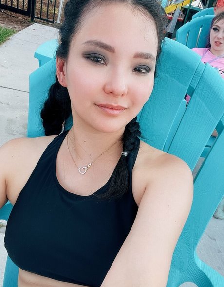 Codemiko Leak von OnlyFans Pornografie