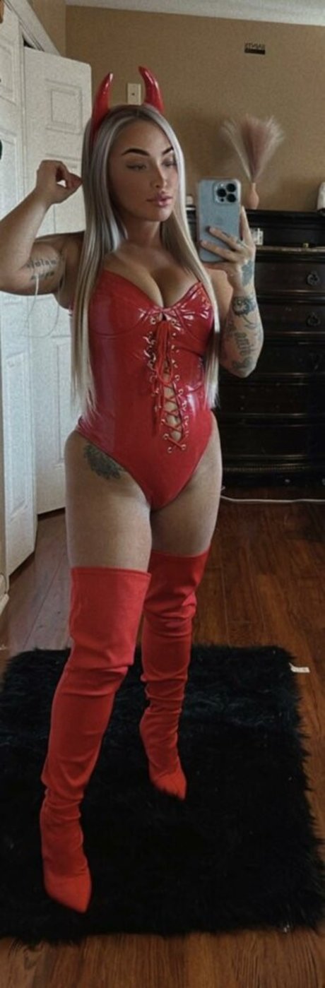 miami chelle Oben ohne OnlyFans