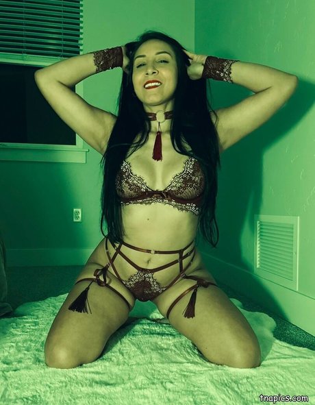 Luna Gonzales Nacktbilder von OnlyFans